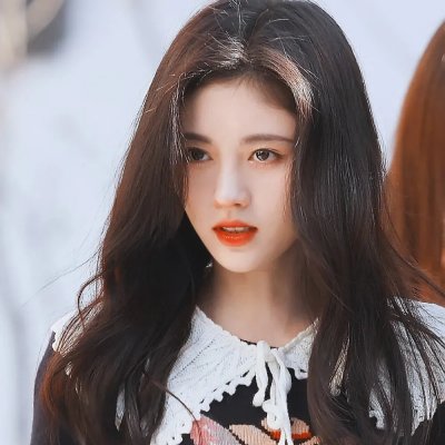 殷雪梅